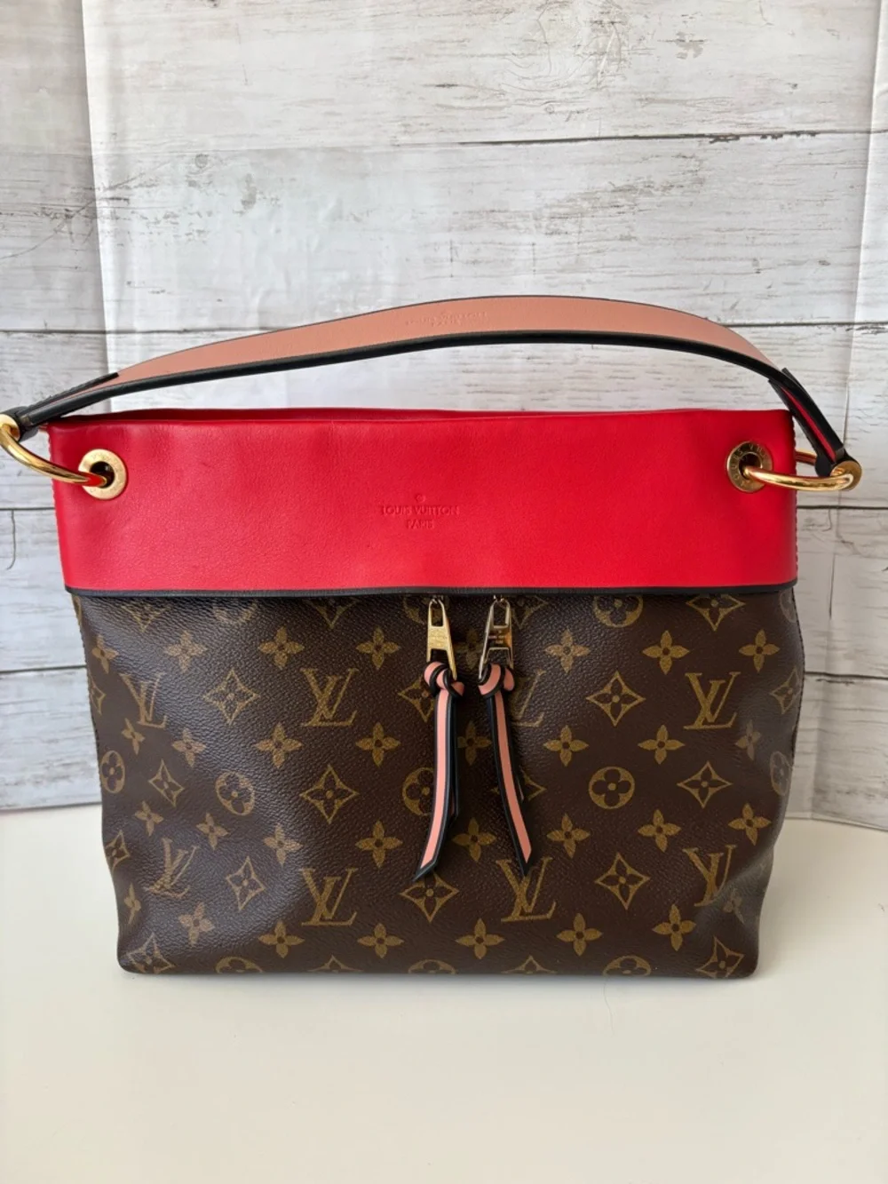 Louis Vuitton Tuileries Besace Bag - Picture 2 of 10